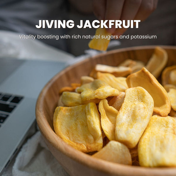 Close-up view of Hey! Chips jackfruit crisps in a wooden bowl with the text: Juicing Jackfruit – vitality boosting with rich natural sugars and potassium.